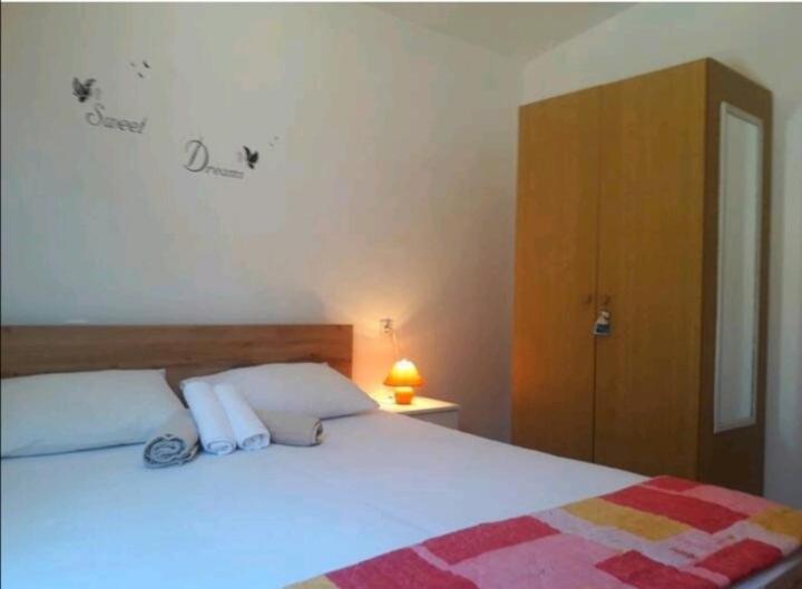 Rooms Ankica Primosten Bagian luar foto